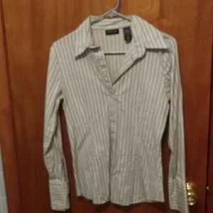 Long sleeve dress shirt